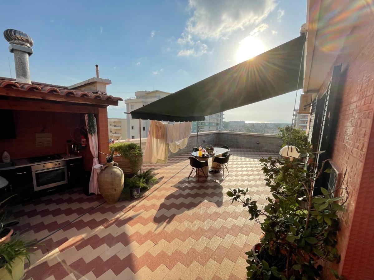 Venus - Cozy Apt With Terrace Vlore Exterior photo